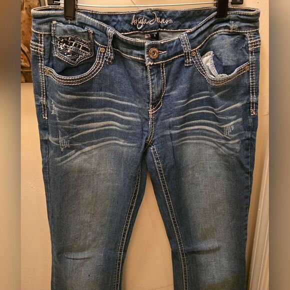 Ariya Women's Classic Blue Straight Leg Jeans Size 11 31"inseam - Picture 3 of 5